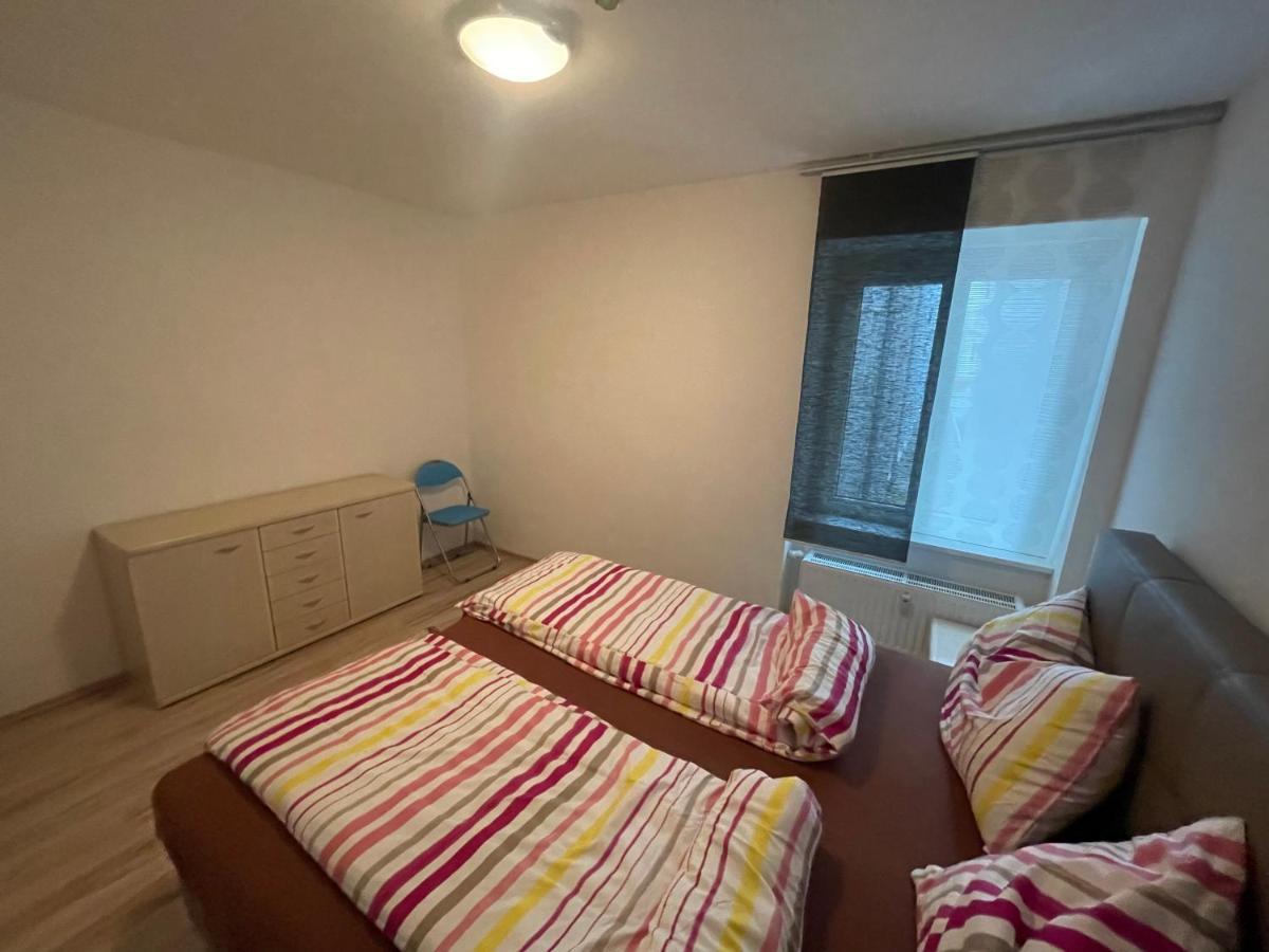 City Appartement 4910 Ried im Innkreis Exteriör bild